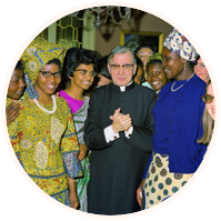 14 de febrero | Aniversario del comienzo de la labor del Opus Dei con mujeres y aniversario de la fundación de la Sociedad Sacerdotal de la Santa Cruz